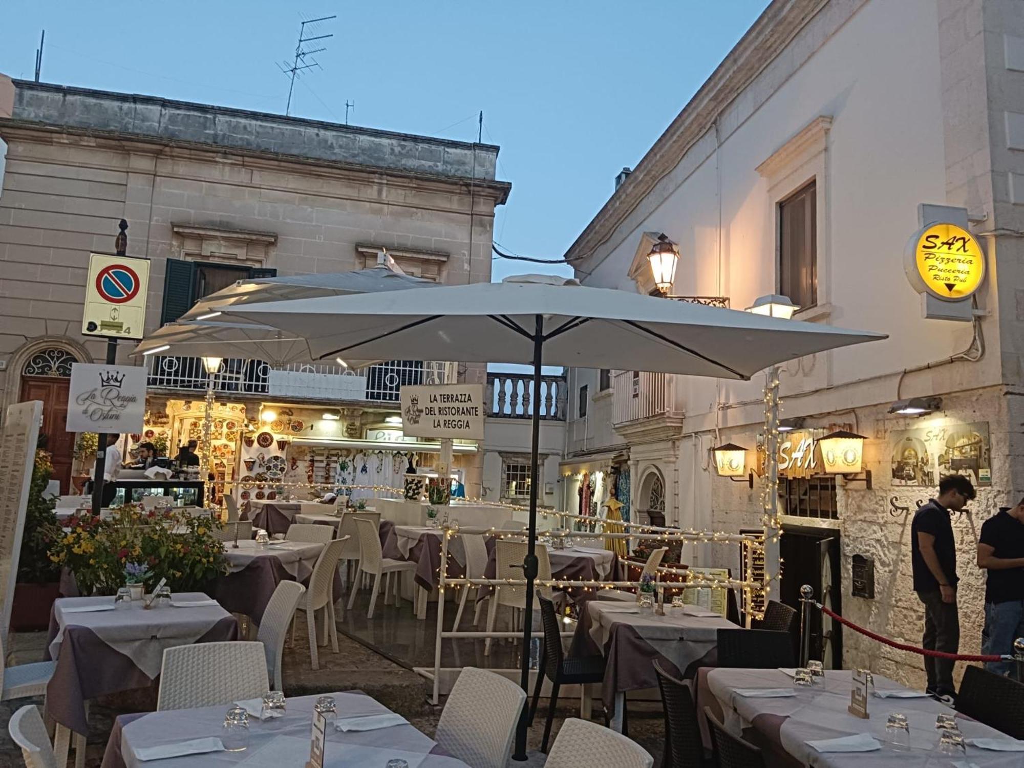 Palazzoliva - Luxury Boho Chic Guest House In The Historic Heart Of Мартина-Франка Экстерьер фото