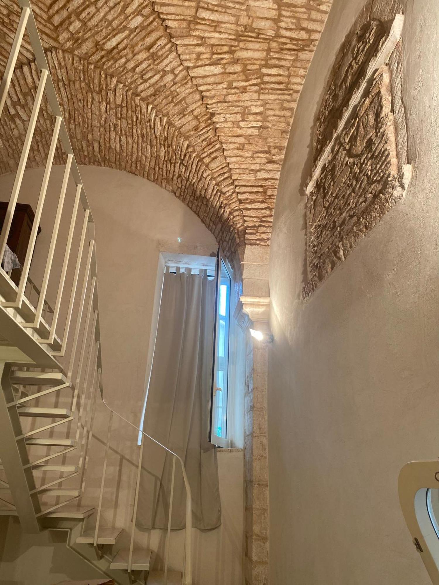 Palazzoliva - Luxury Boho Chic Guest House In The Historic Heart Of Мартина-Франка Экстерьер фото