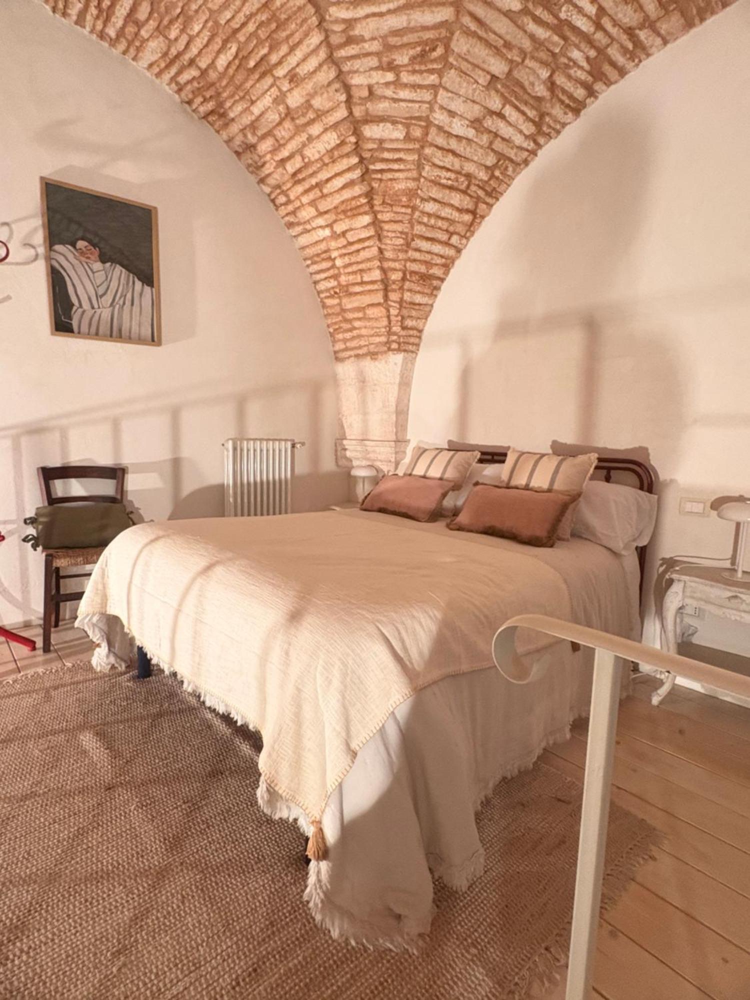 Palazzoliva - Luxury Boho Chic Guest House In The Historic Heart Of Мартина-Франка Экстерьер фото