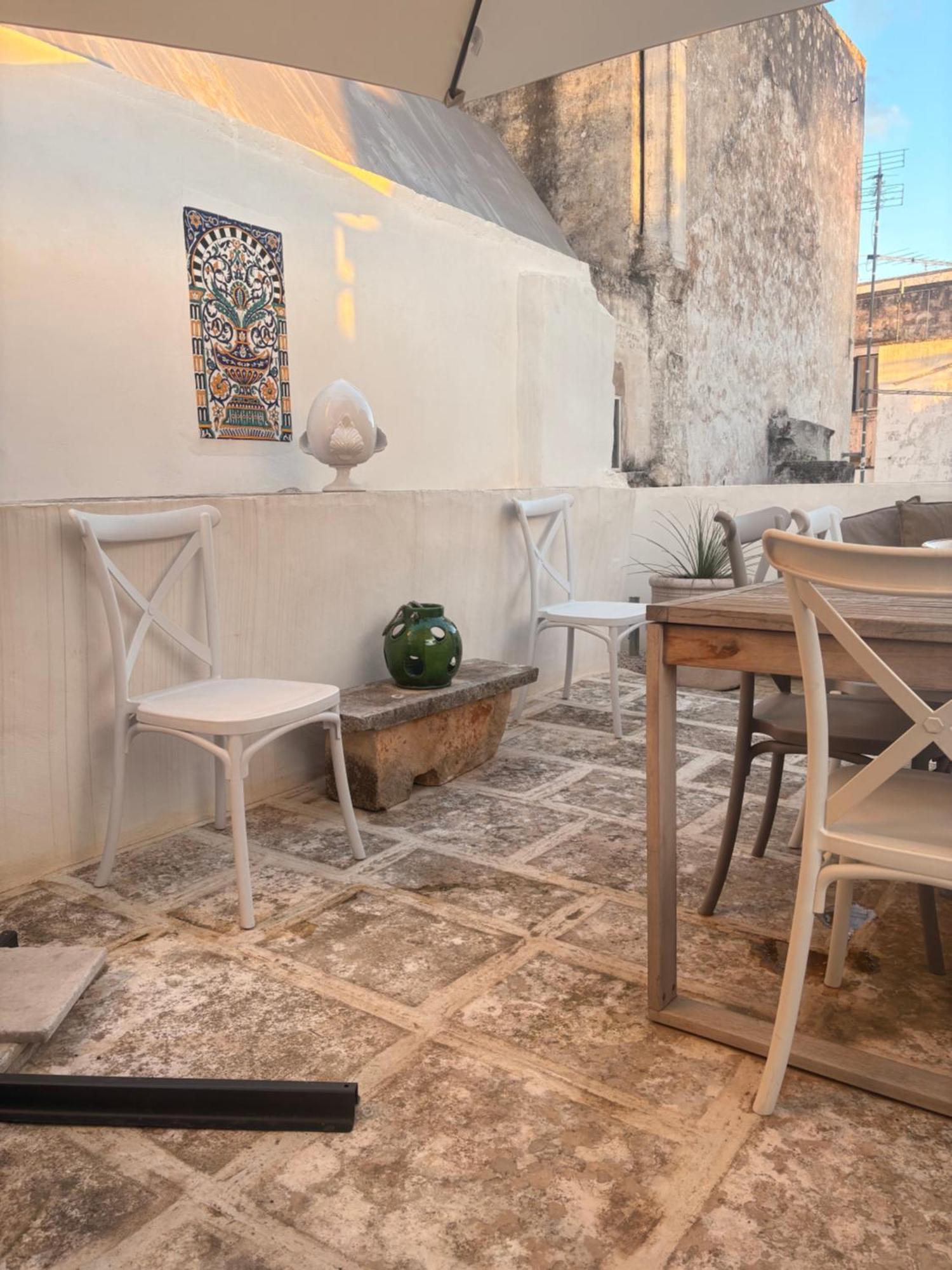 Palazzoliva - Luxury Boho Chic Guest House In The Historic Heart Of Мартина-Франка Экстерьер фото